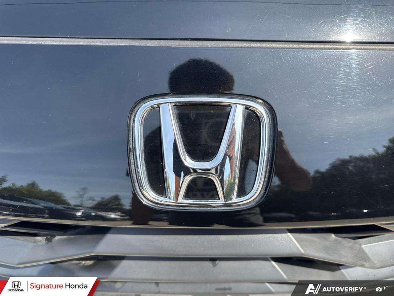 2025 Honda HR-V Sport Photo