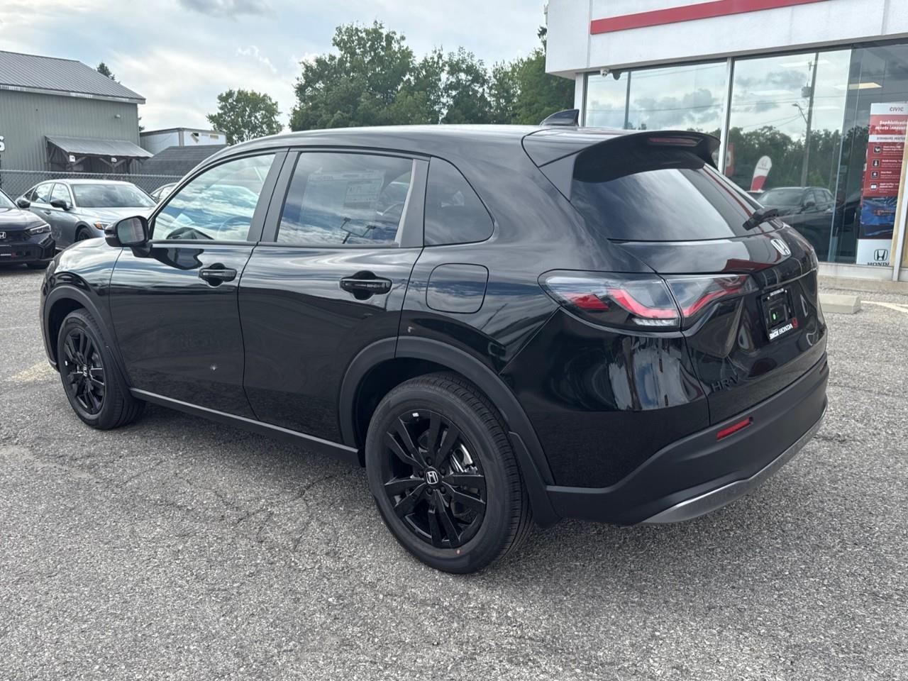 2027 Honda HR-V Sport 4dr All-Wheel Drive Photo
