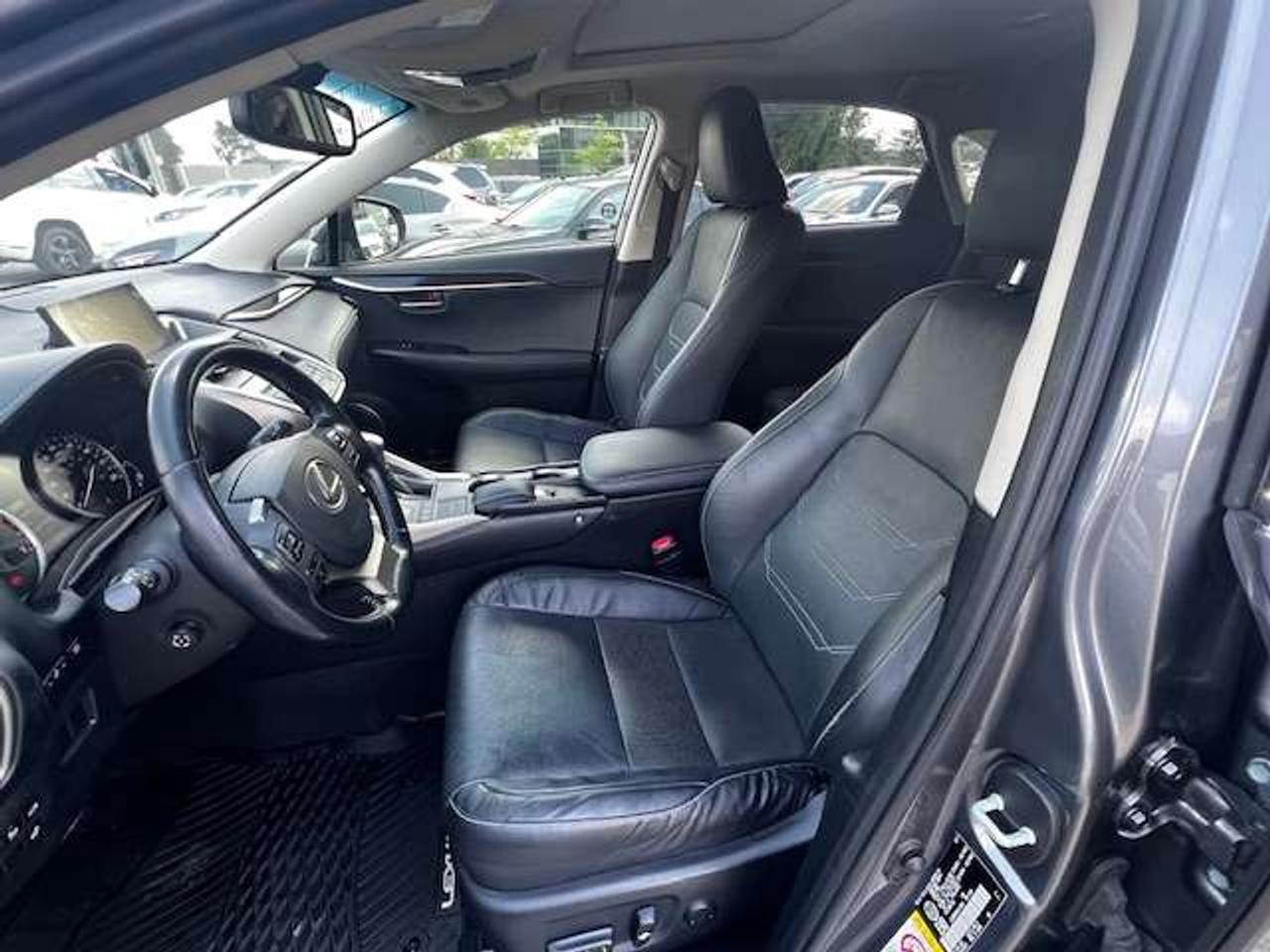 2017 Lexus NX 200t Photo