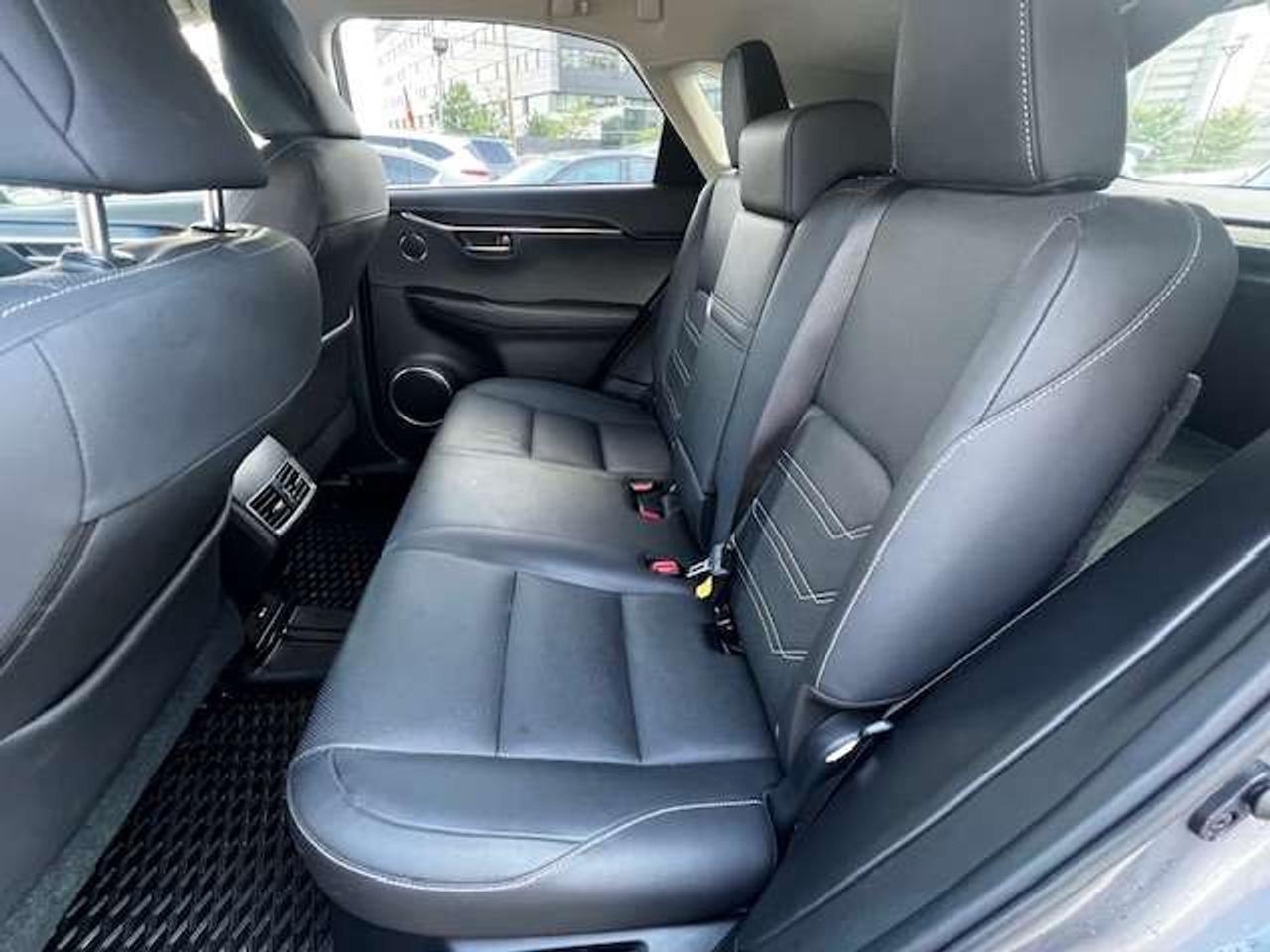 2017 Lexus NX 200t Photo