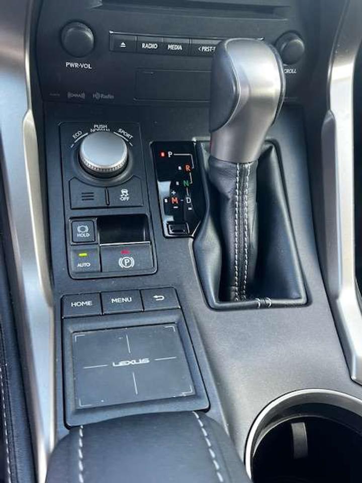 2017 Lexus NX 200t Photo