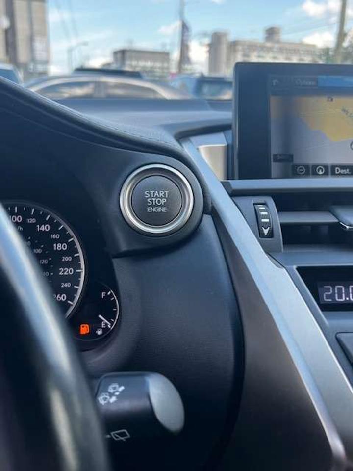 2017 Lexus NX 200t Photo