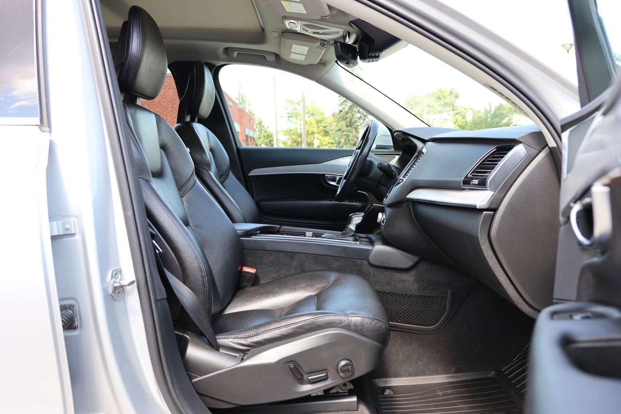 2020 Volvo XC90 T6-AWD-MOMENTUM-7PASS/360 CAM/NAV/ADAPT CRUISE/BLIS/FCW/LKA/LEATHER/H SEATS/CARPLAY/KEYLESS/PANO ROOF Photo