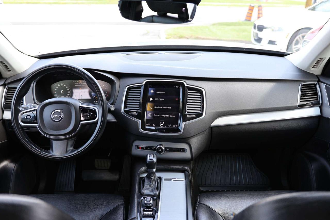 2020 Volvo XC90 T6-AWD-MOMENTUM-7PASS/360 CAM/NAV/ADAPT CRUISE/BLIS/FCW/LKA/LEATHER/H SEATS/CARPLAY/KEYLESS/PANO ROOF Photo
