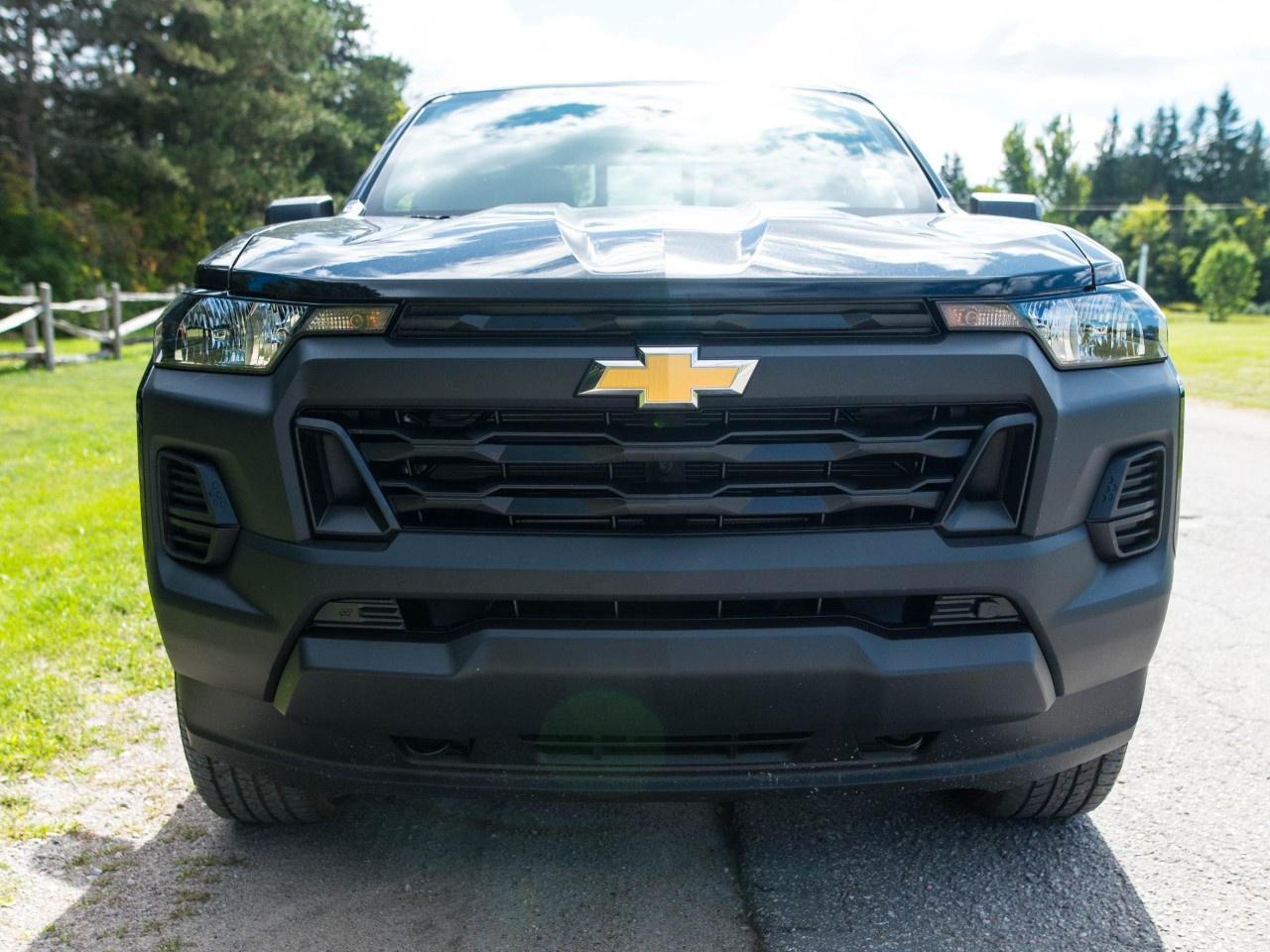 2026 Chevrolet Colorado Crew Cab Short Box 4-Wheel Drive Work Truck Photo
