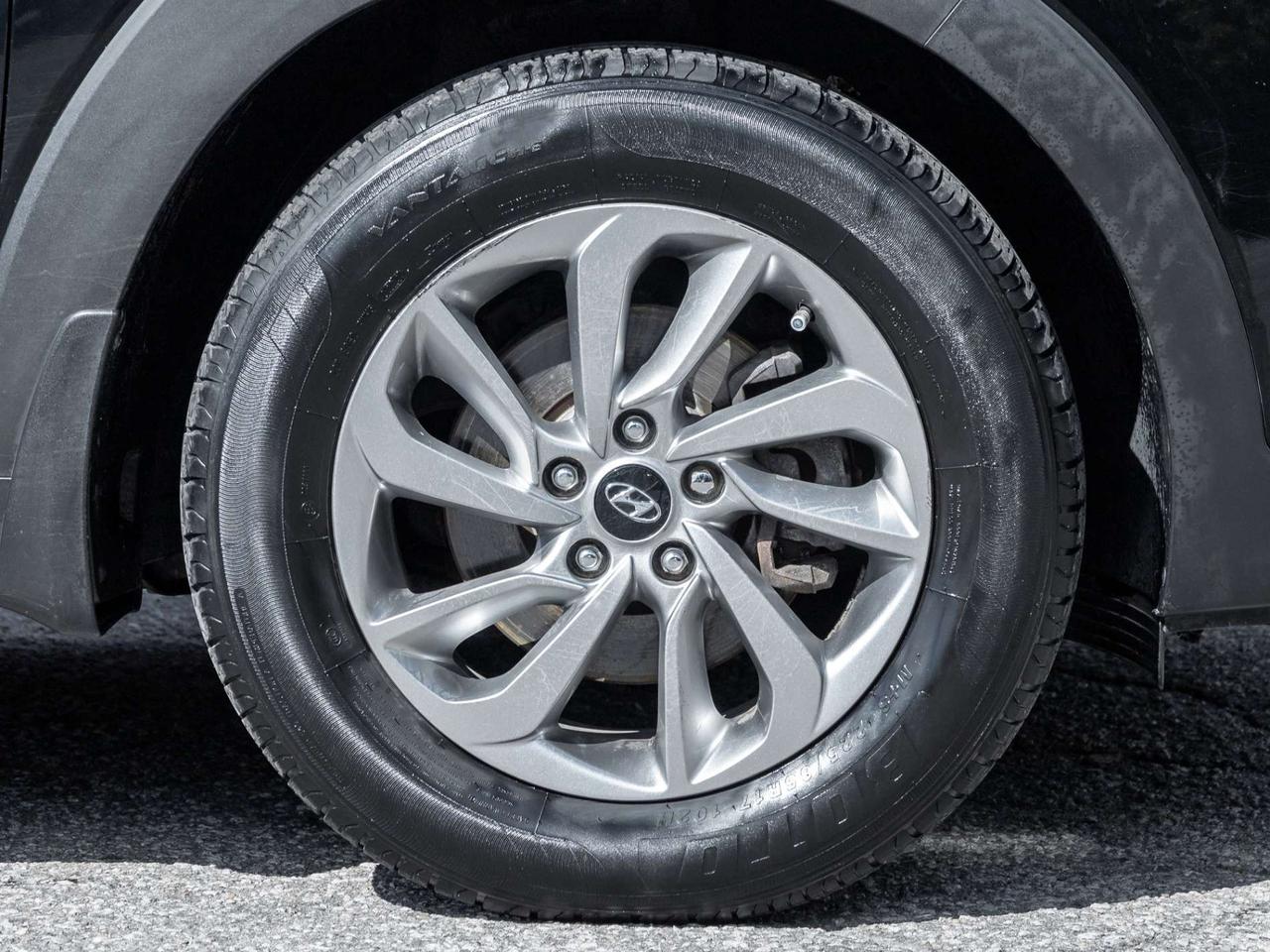 2016 Hyundai Tucson AWD Luxury -Leather-Pano Roof-Navi-Blind Spot-Dealer Serviced-NO Accidents Photo