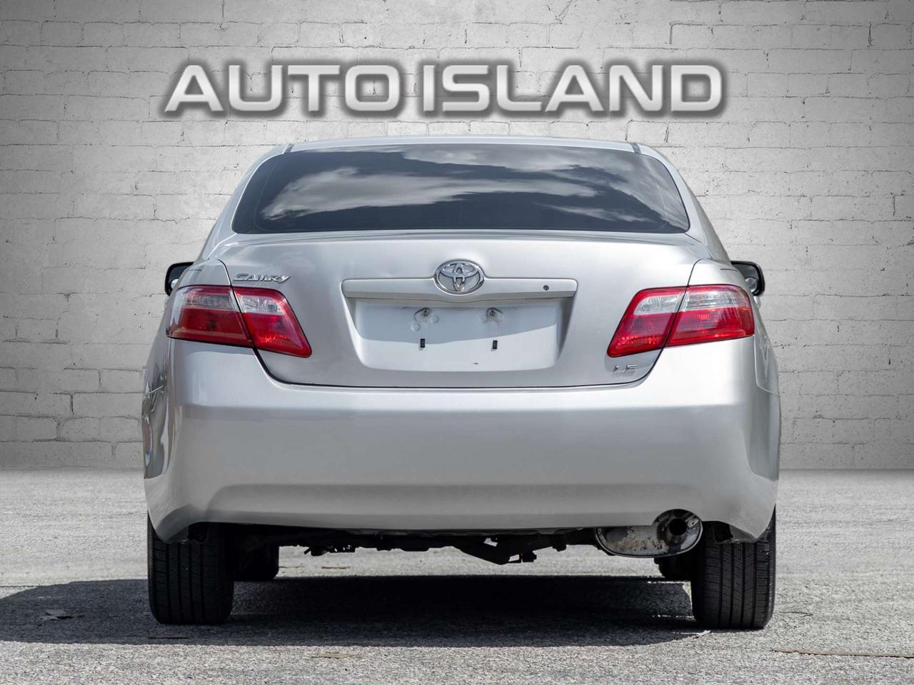 2007 Toyota Camry I4 LE Photo