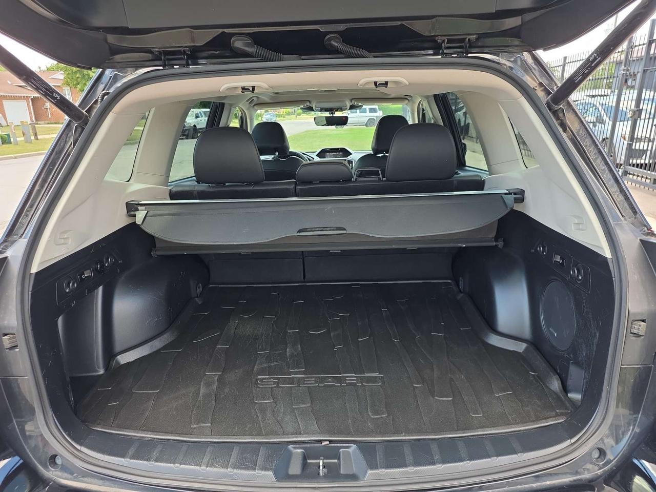 2022 Subaru Forester Limited EYE SIGHT AWD * 1 OWNER / FULL SERVICE HISTORY / CARPLAY / NAVI Photo