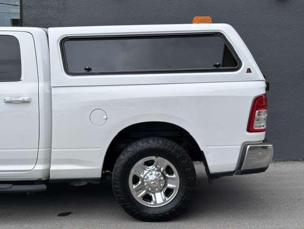 2019 RAM 2500 BIG HORN **CREW CAB 6'4 BOX-1 OWNER-CERTIFIED** Photo