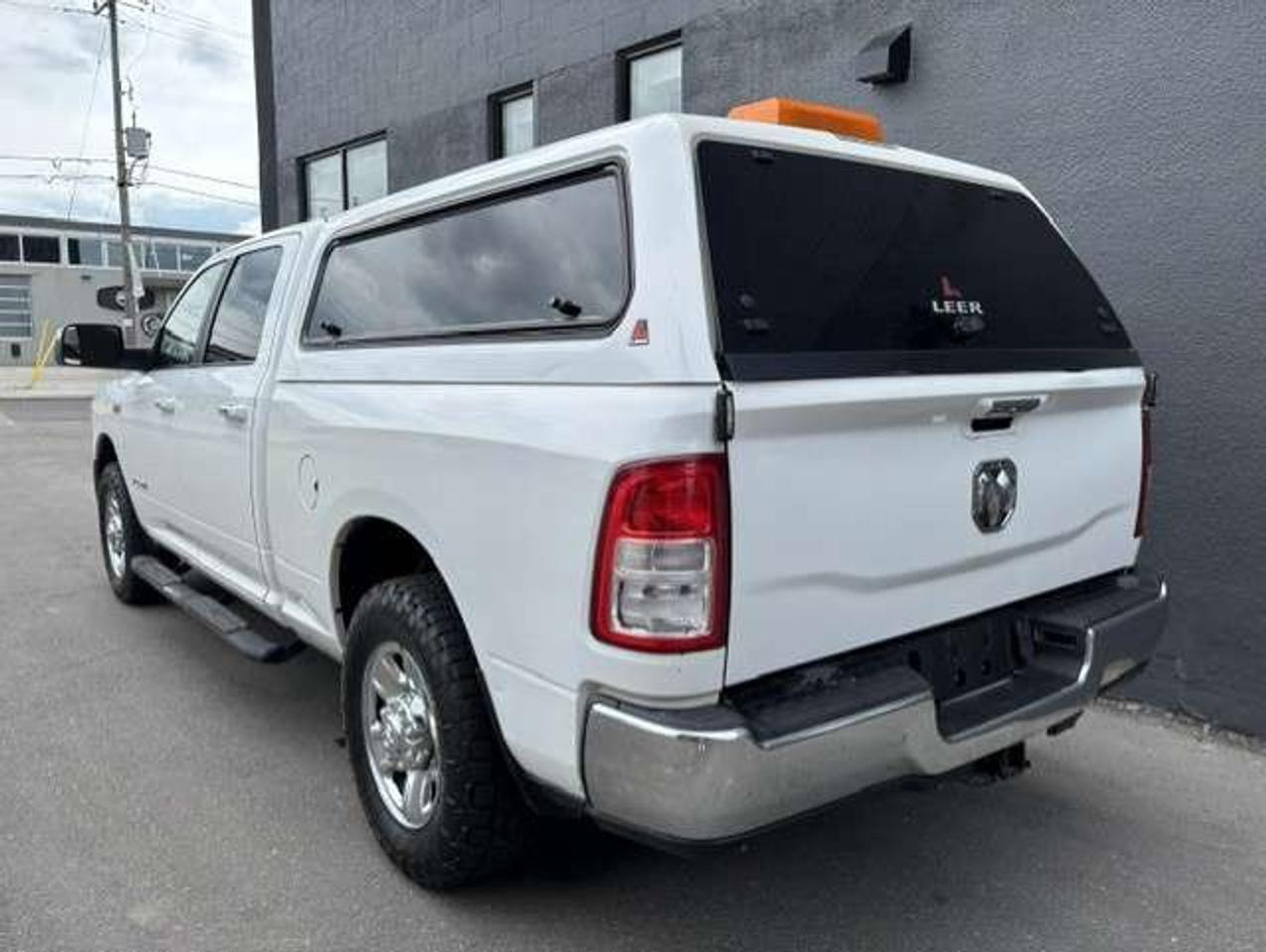 2019 RAM 2500 BIG HORN **CREW CAB 6'4 BOX-1 OWNER-CERTIFIED** Photo