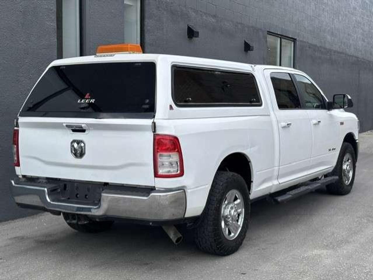 2019 RAM 2500 BIG HORN **CREW CAB 6'4 BOX-1 OWNER-CERTIFIED** Photo