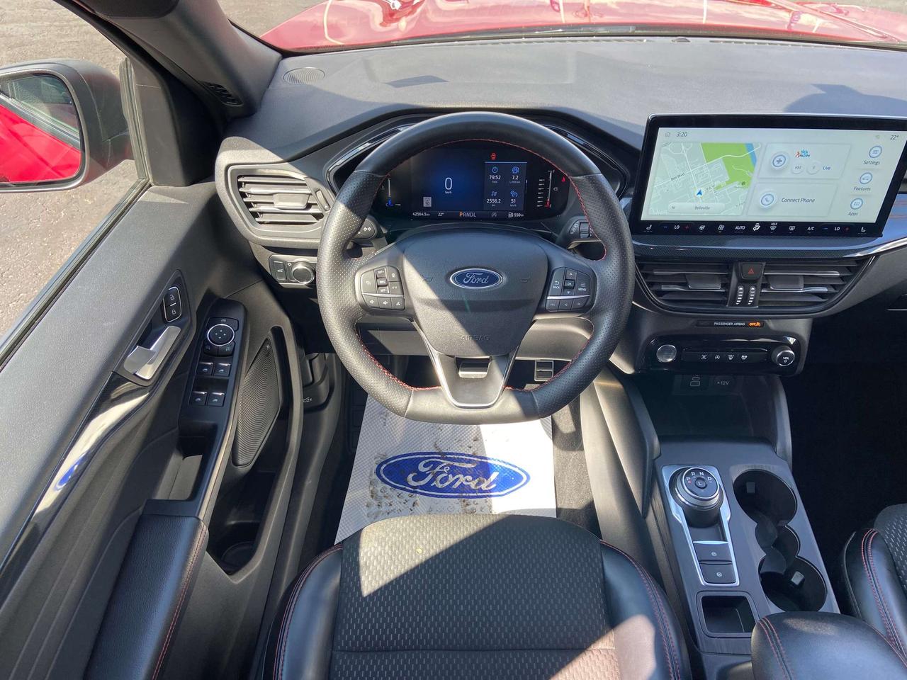 2024 Ford Escape ST LINE 1.5L AWD ADAPTIVE CRUISE TECH PKG Photo