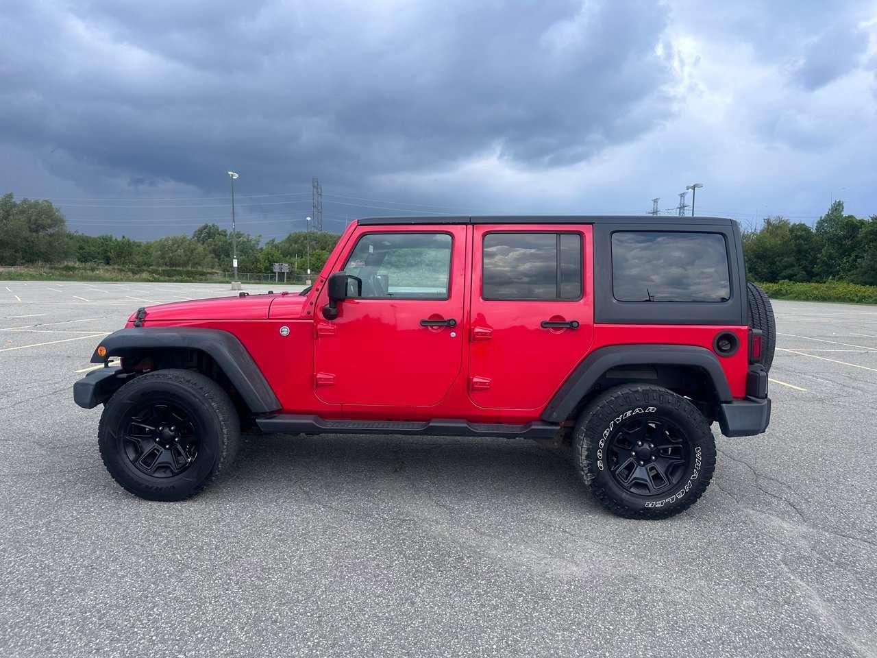 2016 Jeep Wrangler SPORT Photo5
