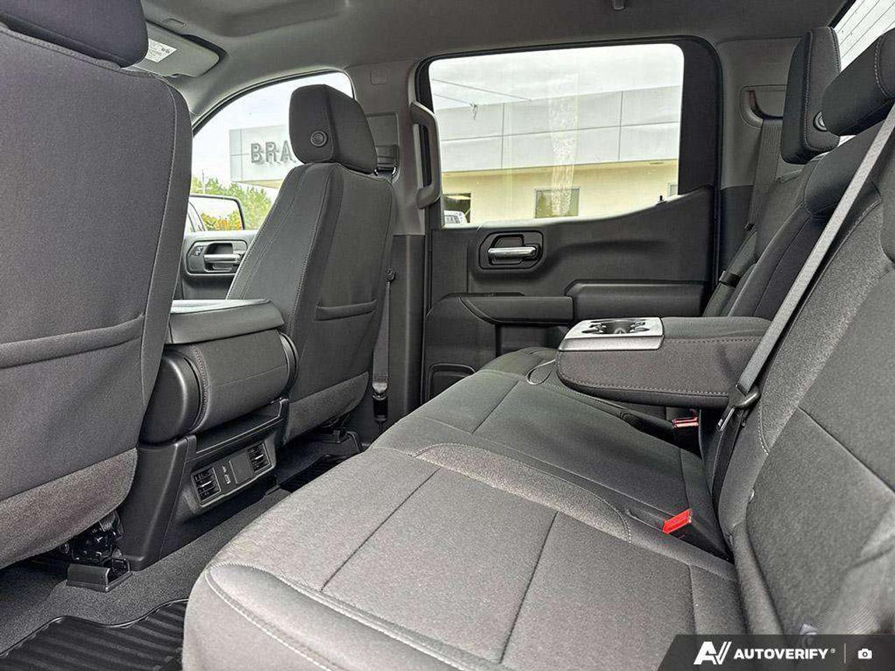 2026 Chevrolet Silverado 1500 RUNNING BOARDS. TRAILERING PKG. HITCH GUIDANCE. OFF ROAD SUSPENSION W/ 2 LIFT. HEATED OUTSIDE MIRRORS. Photo