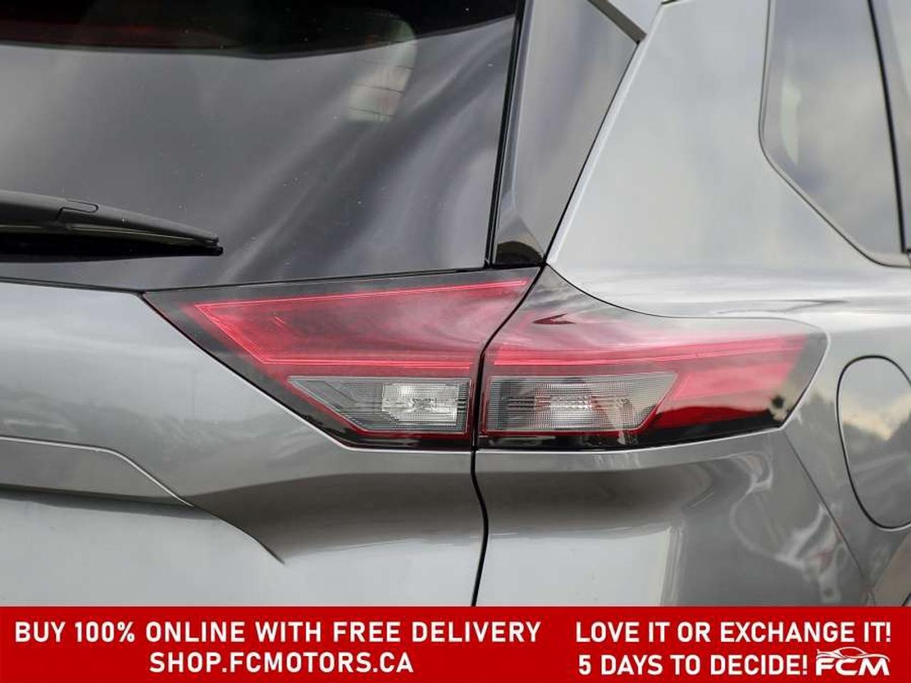 2021 Nissan Rogue SV AWD   FULLY CERTIFIED WITH WARRANTY Photo
