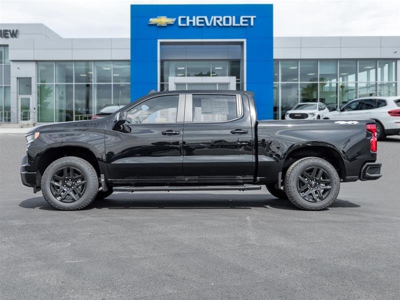 2026 Chevrolet Silverado 1500 RST Photo2