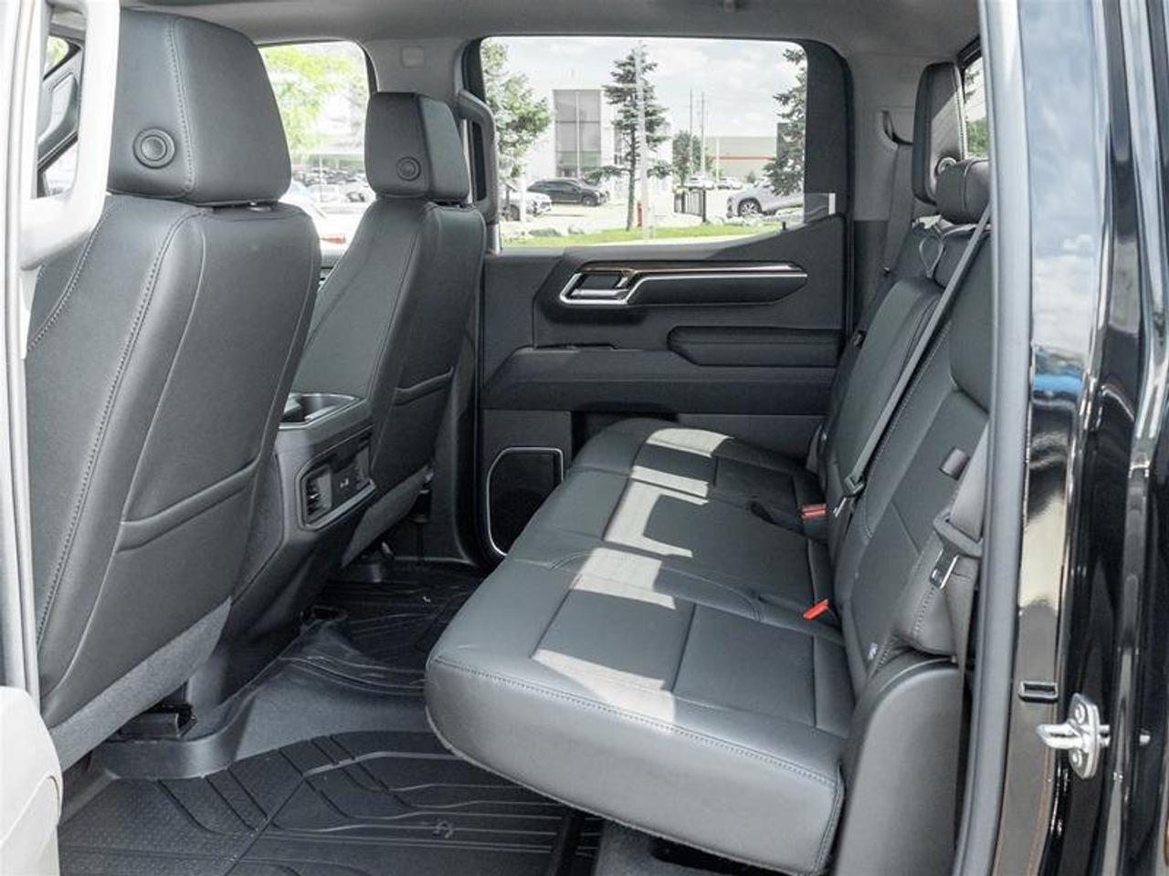 2026 Chevrolet Silverado 1500 RST Photo