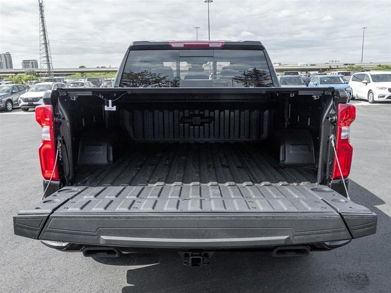 2026 Chevrolet Silverado 1500 RST Photo