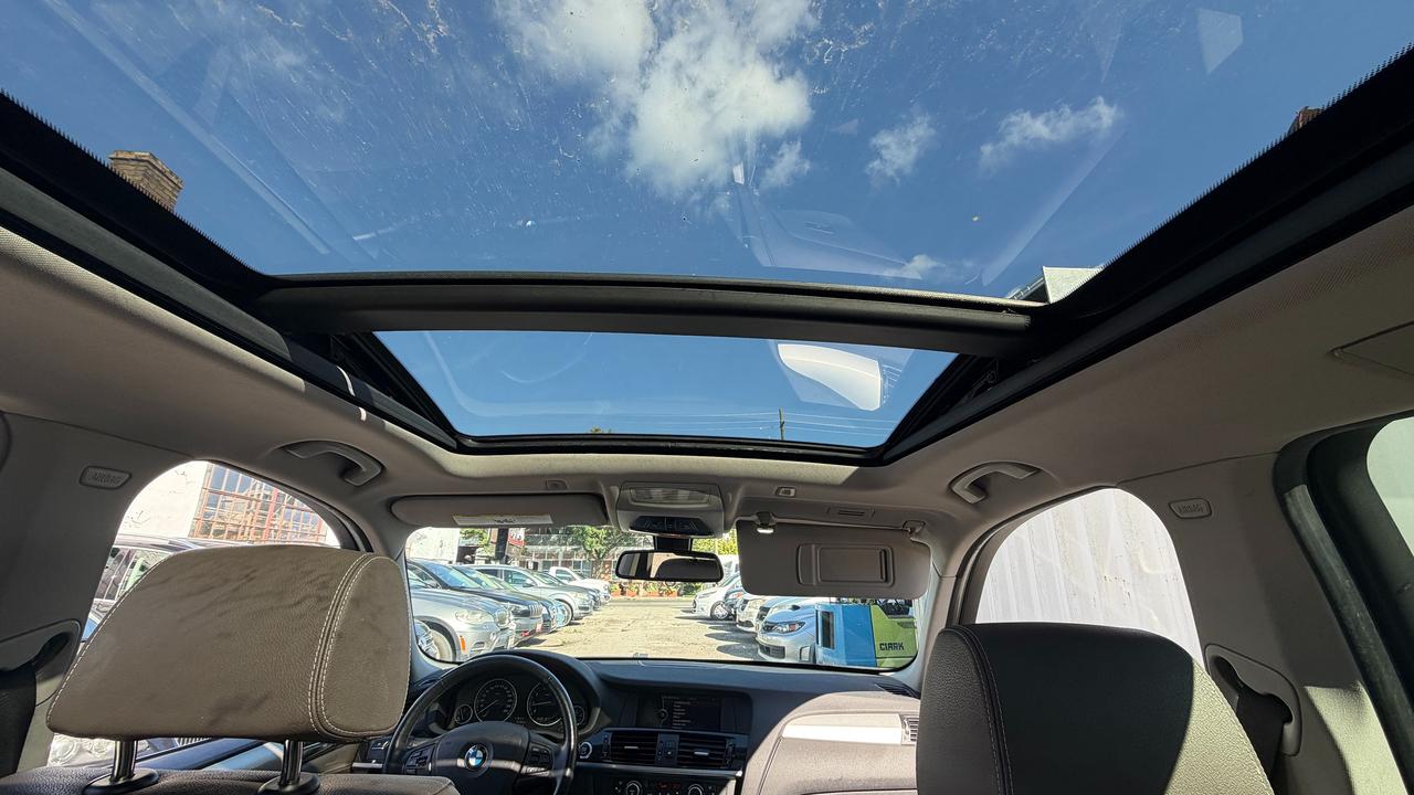 2013 BMW X3 28i Photo