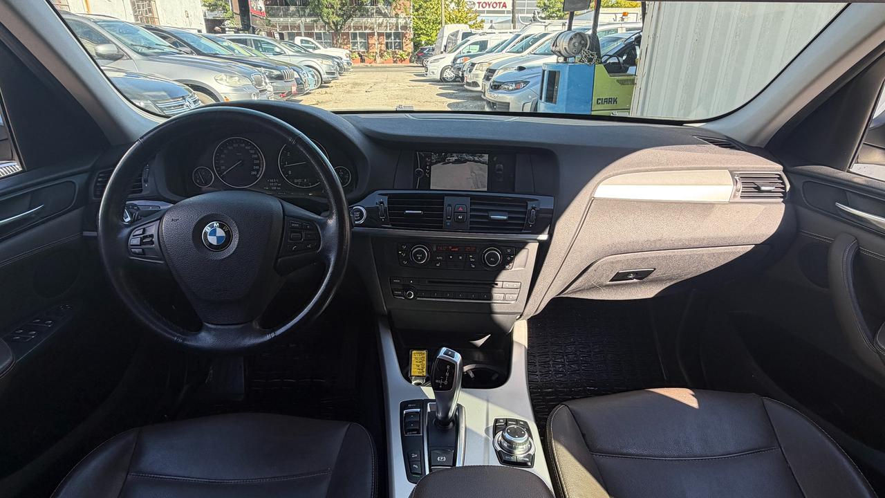 2013 BMW X3 28i Photo