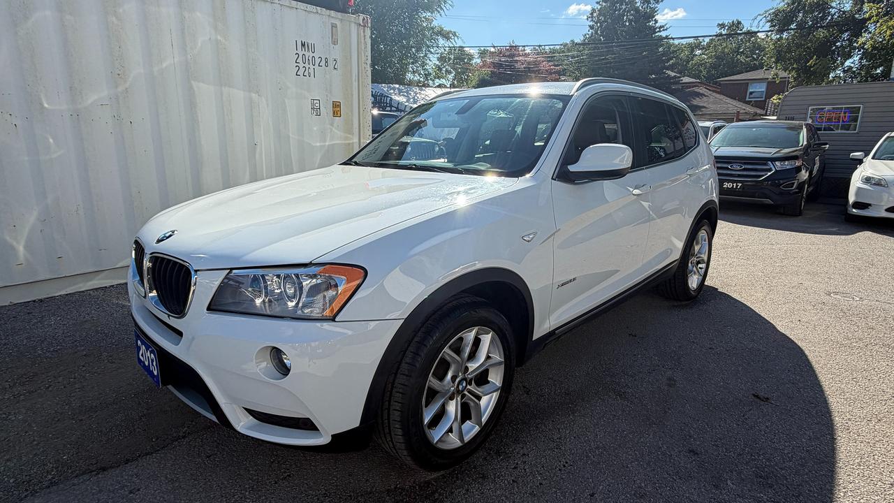 2013 BMW X3 28i Photo