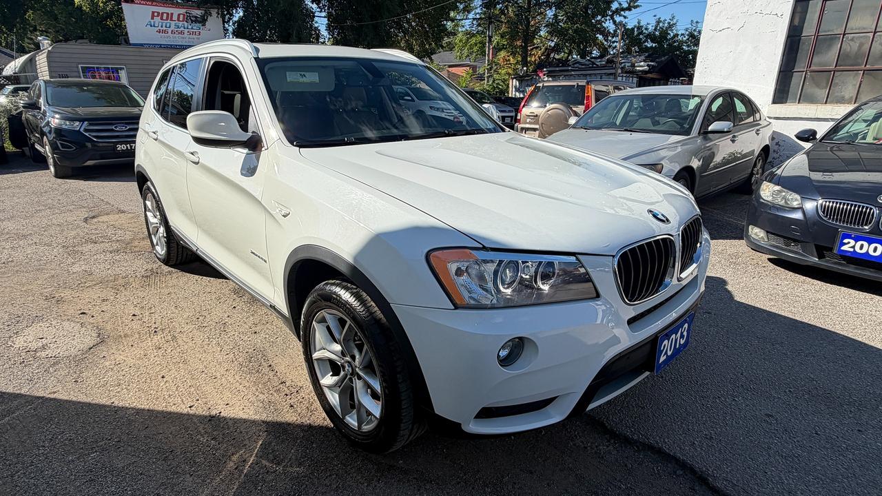 2013 BMW X3 28i Photo