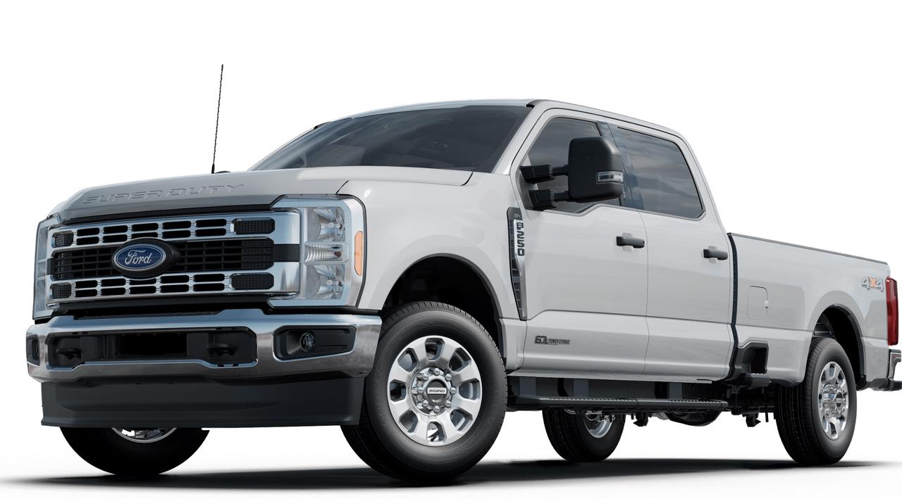 Used 2023 Ford F-250 XLT 4WD Crew Cab 8' Box for sale in Wingham, ON