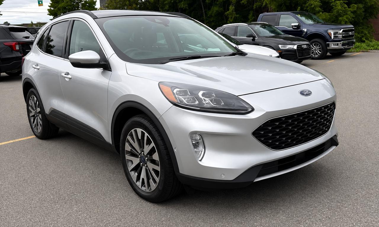 2020 Ford Escape Titanium - Photo #1