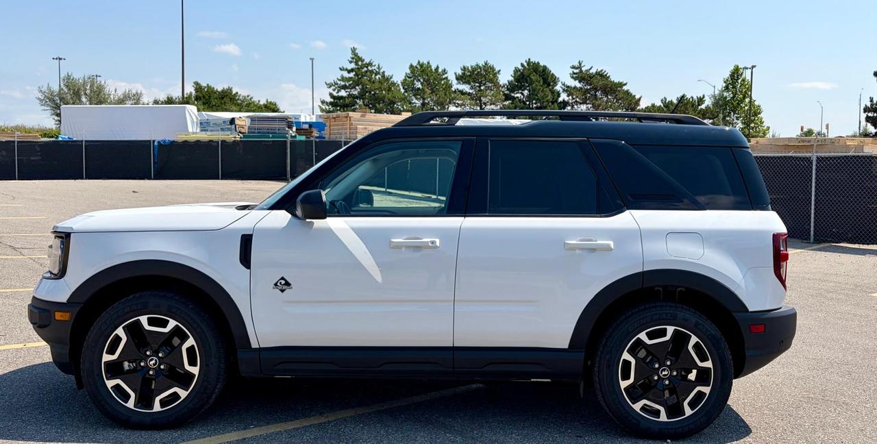 2024 Ford Bronco Sport Outer Banks 4x4 Photo
