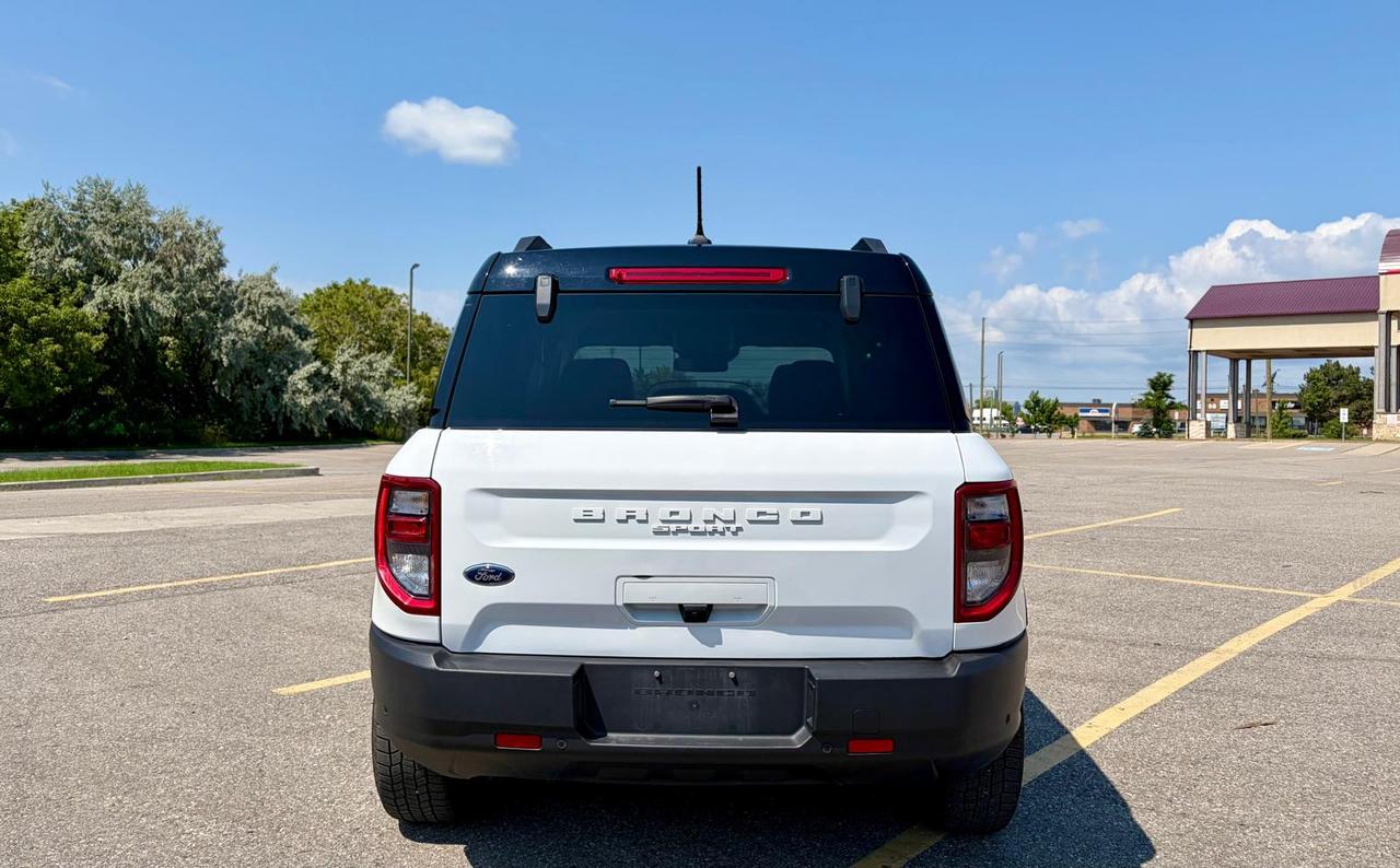 2024 Ford Bronco Sport Outer Banks 4x4 - Photo #4