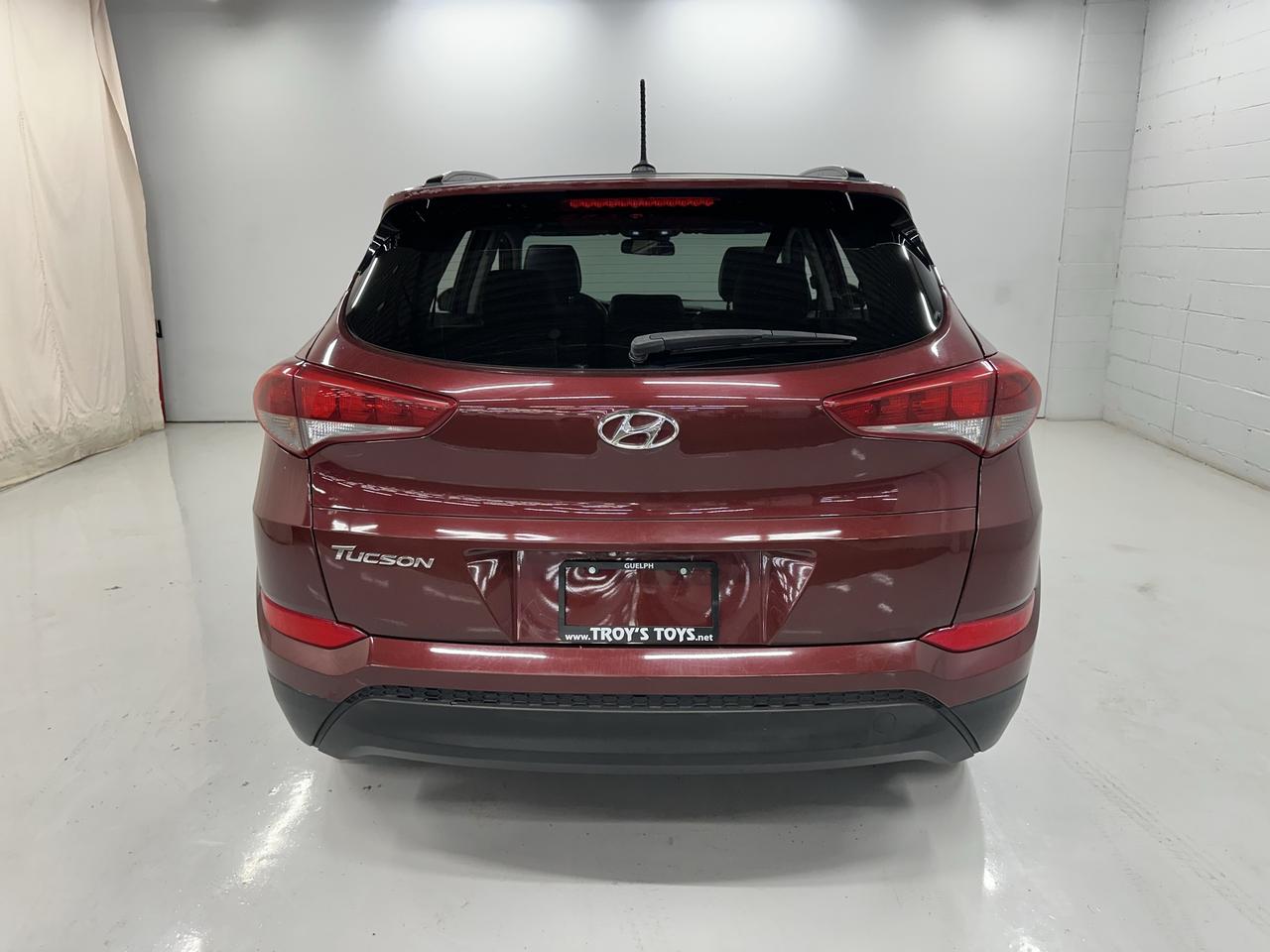 2017 Hyundai Tucson FWD 4DR 2.0L SE Photo5