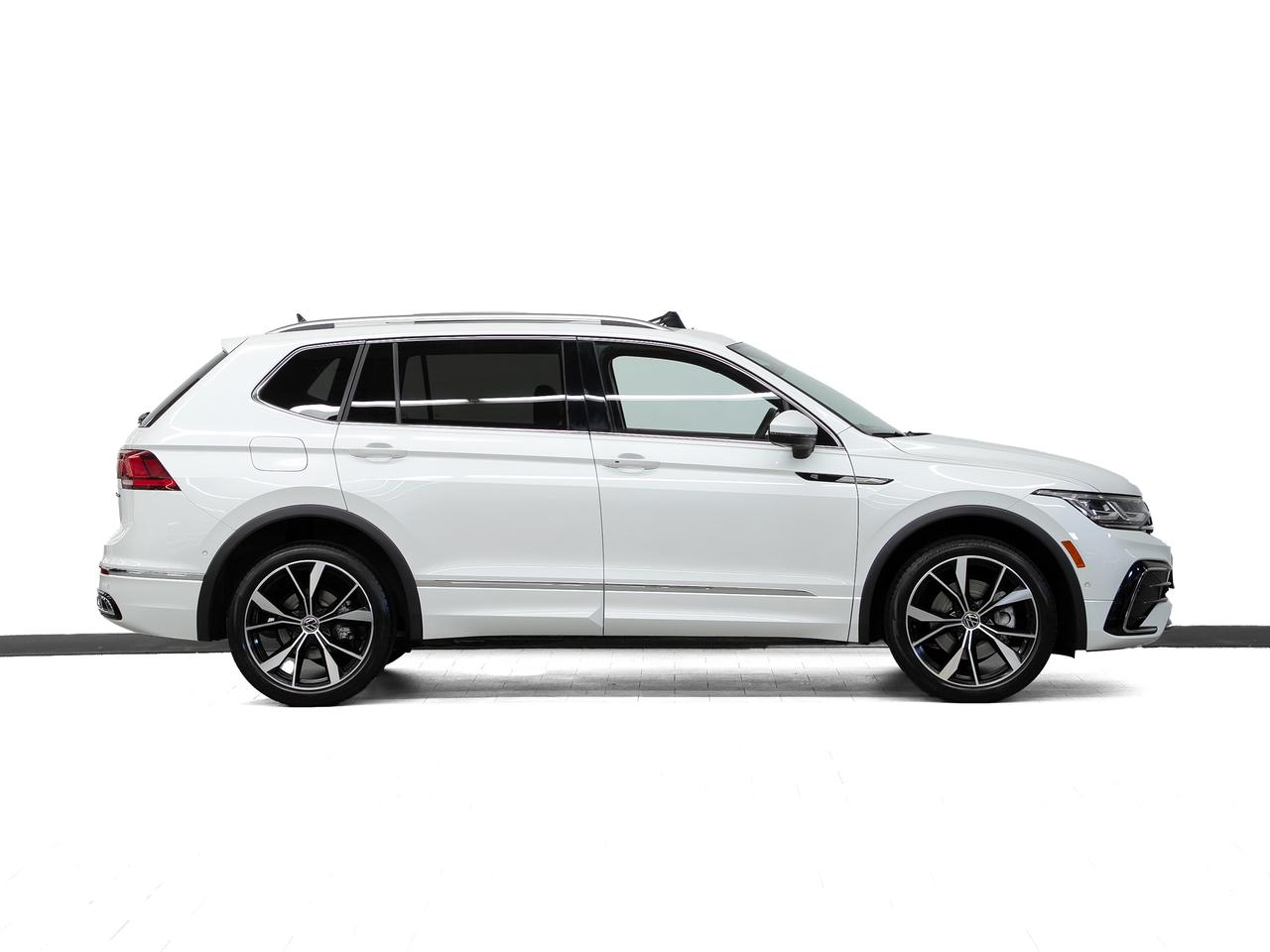 2022 Volkswagen Tiguan COMFORTLINE R-LINE AWD | BLK Edition | Pano roof