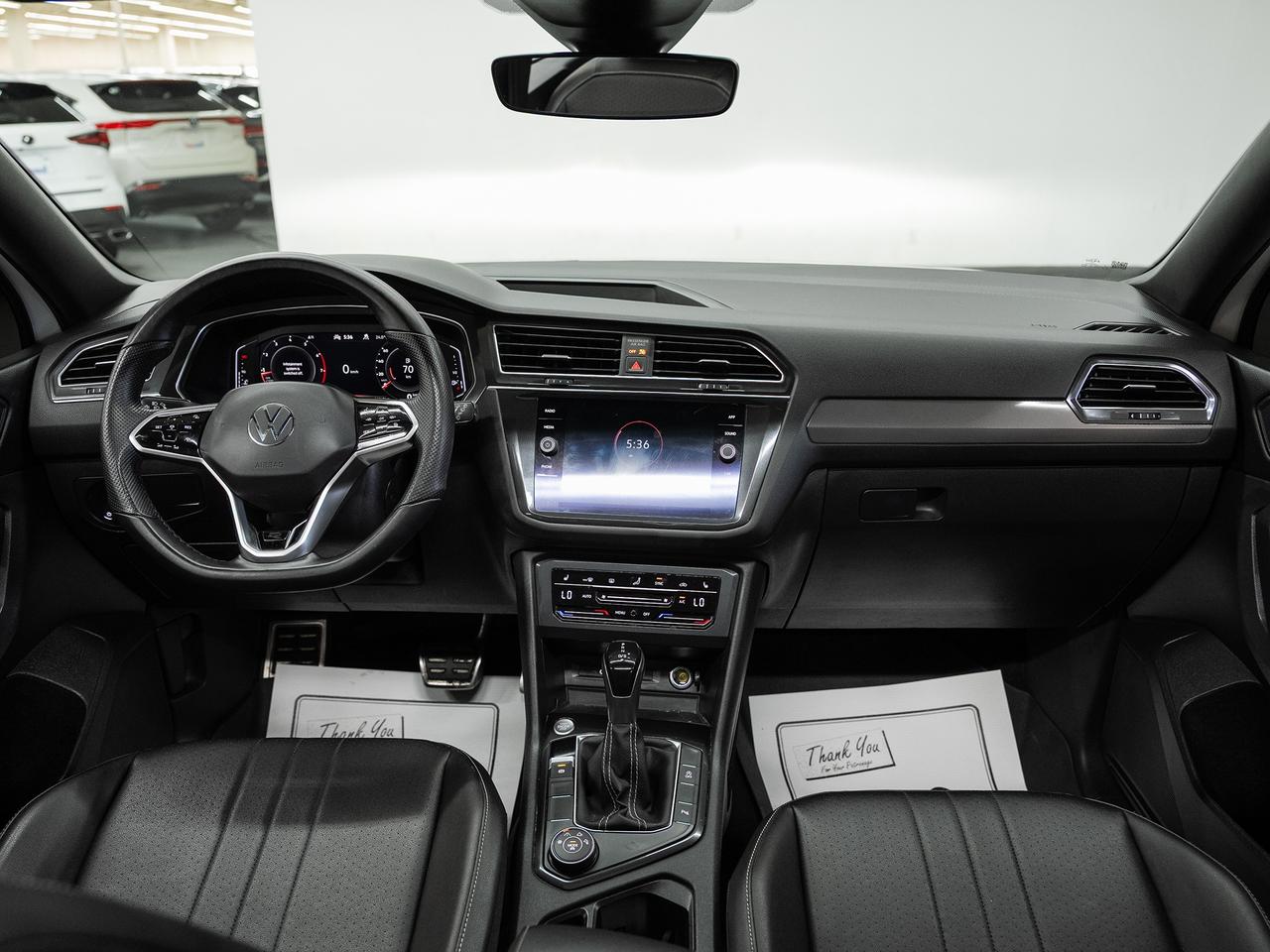 2022 Volkswagen Tiguan COMFORTLINE R-LINE AWD | BLK Edition | Pano roof