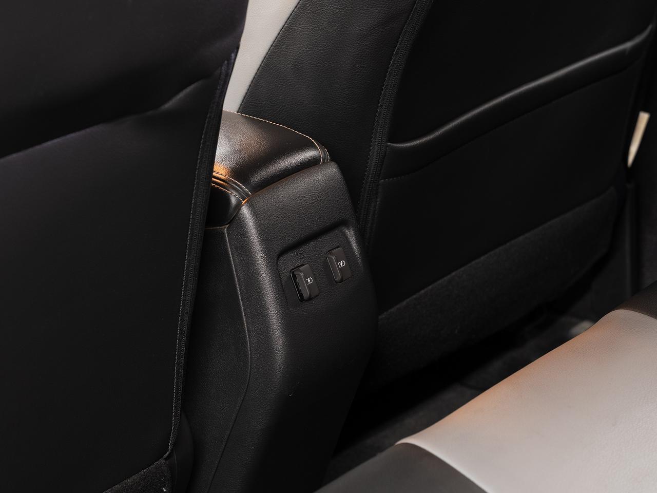 2021 Nissan Kicks SR | Heated Seats | 360 Cam | BSM | CarPlay