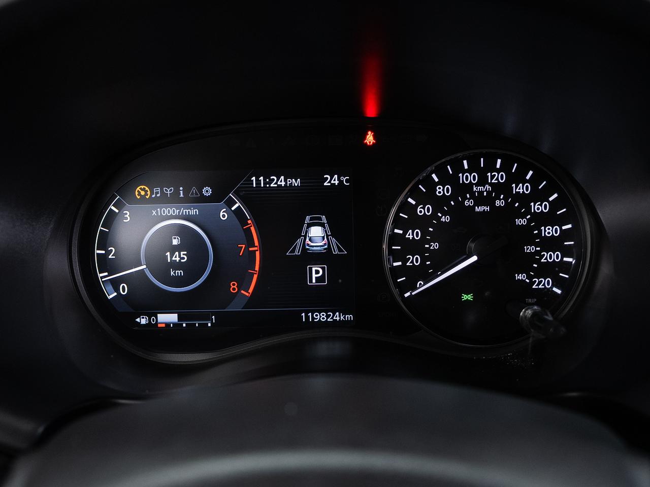 2021 Nissan Kicks SR | Heated Seats | 360 Cam | BSM | CarPlay