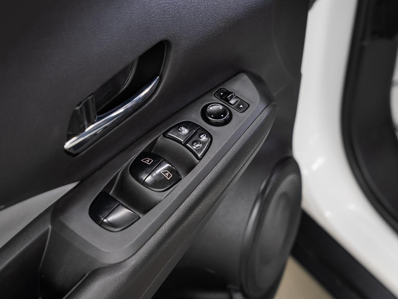 2021 Nissan Kicks SR | Heated Seats | 360 Cam | BSM | CarPlay