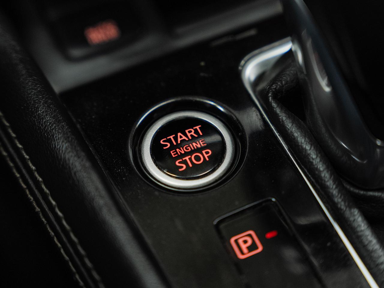 2021 Nissan Kicks SR | Heated Seats | 360 Cam | BSM | CarPlay