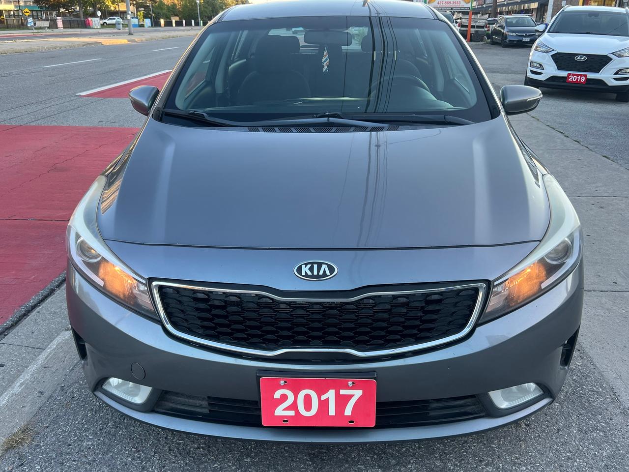 2017 Kia Forte5
