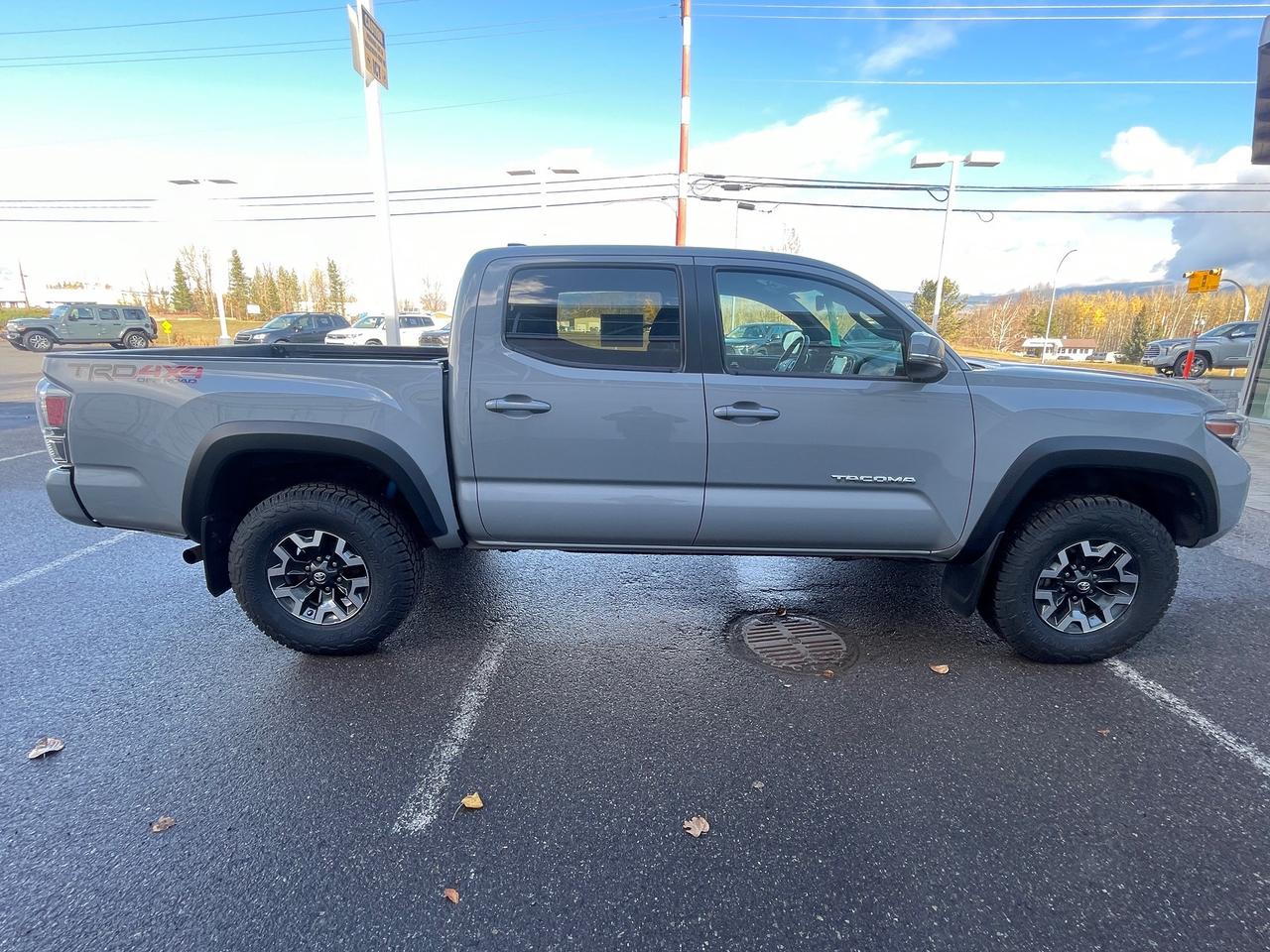 2021 Toyota Tacoma  Photo3