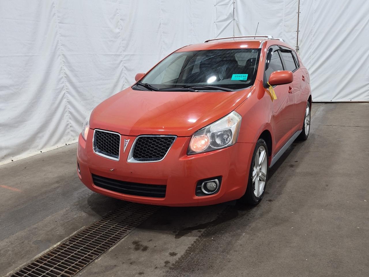 2010 Pontiac Vibe GT - LOW KM'S, CRUISE CONTROL, AM/FM/AUX - Photo #3