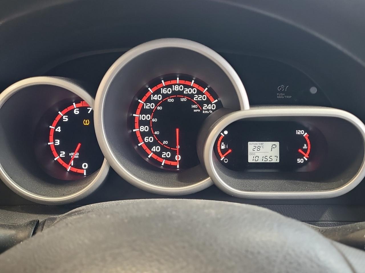 2010 Pontiac Vibe GT - LOW KM'S, CRUISE CONTROL, AM/FM/AUX Photo
