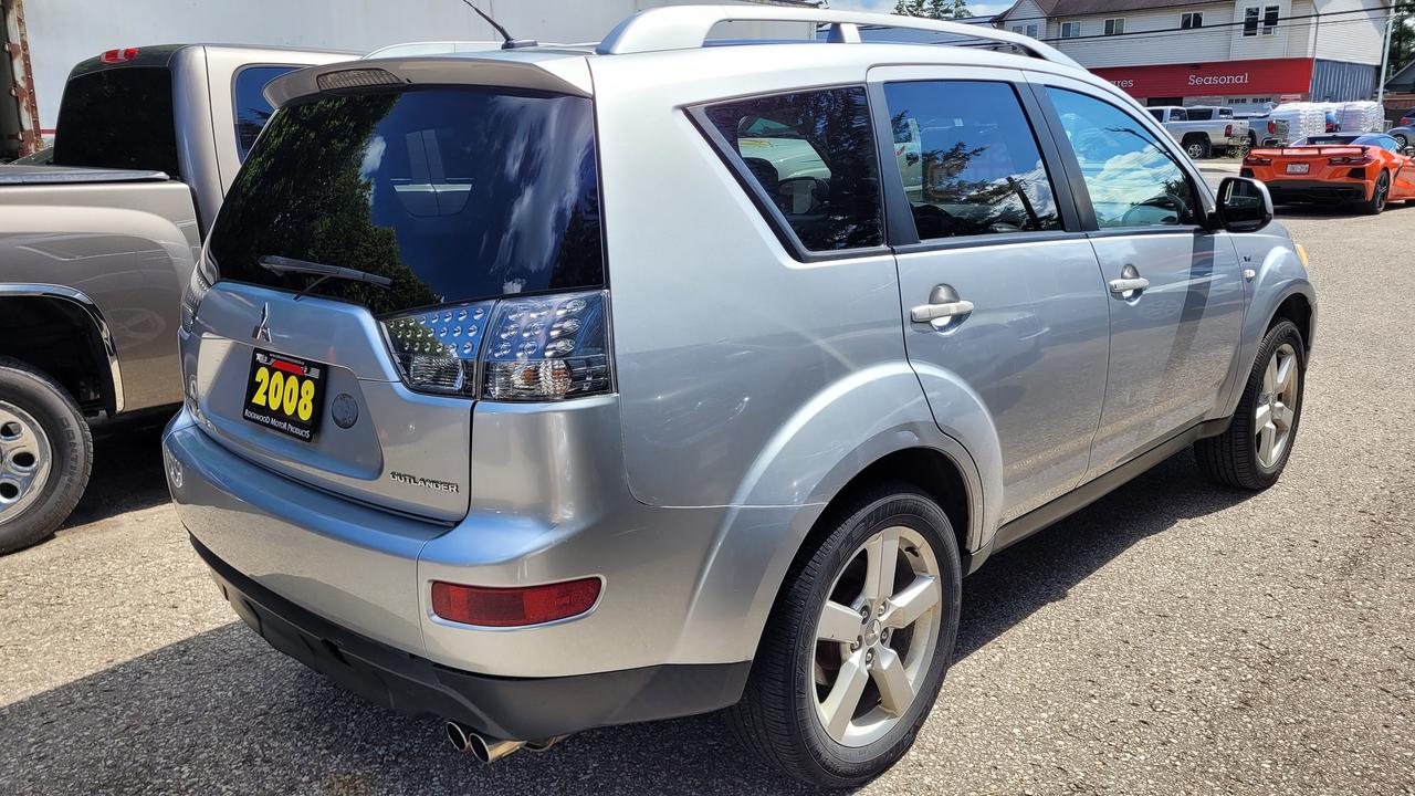 2008 Mitsubishi Outlander 4WD 4dr XLS *AS IS SPECIAL* Photo3