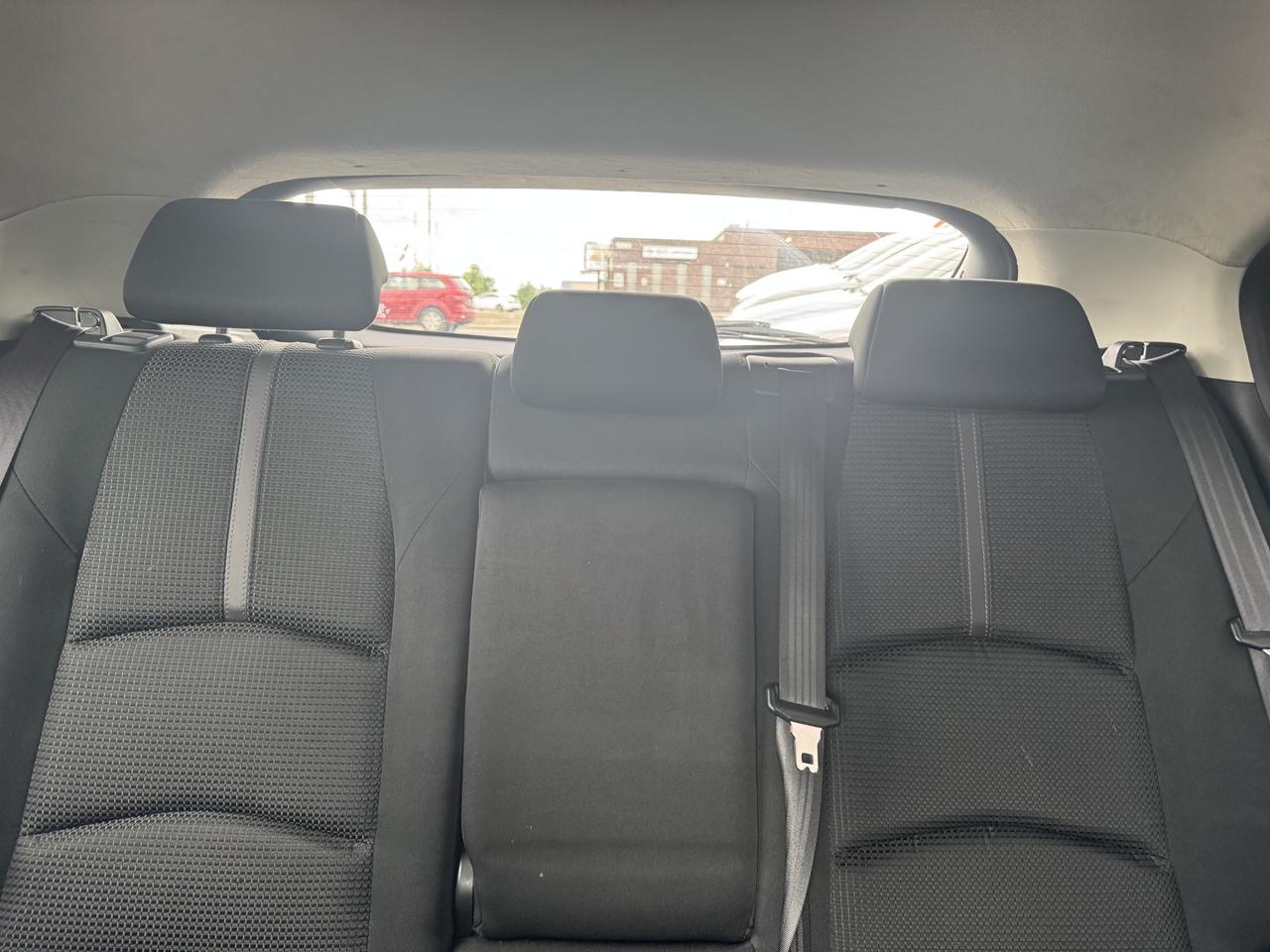 2018 Mazda MAZDA3 GS Photo