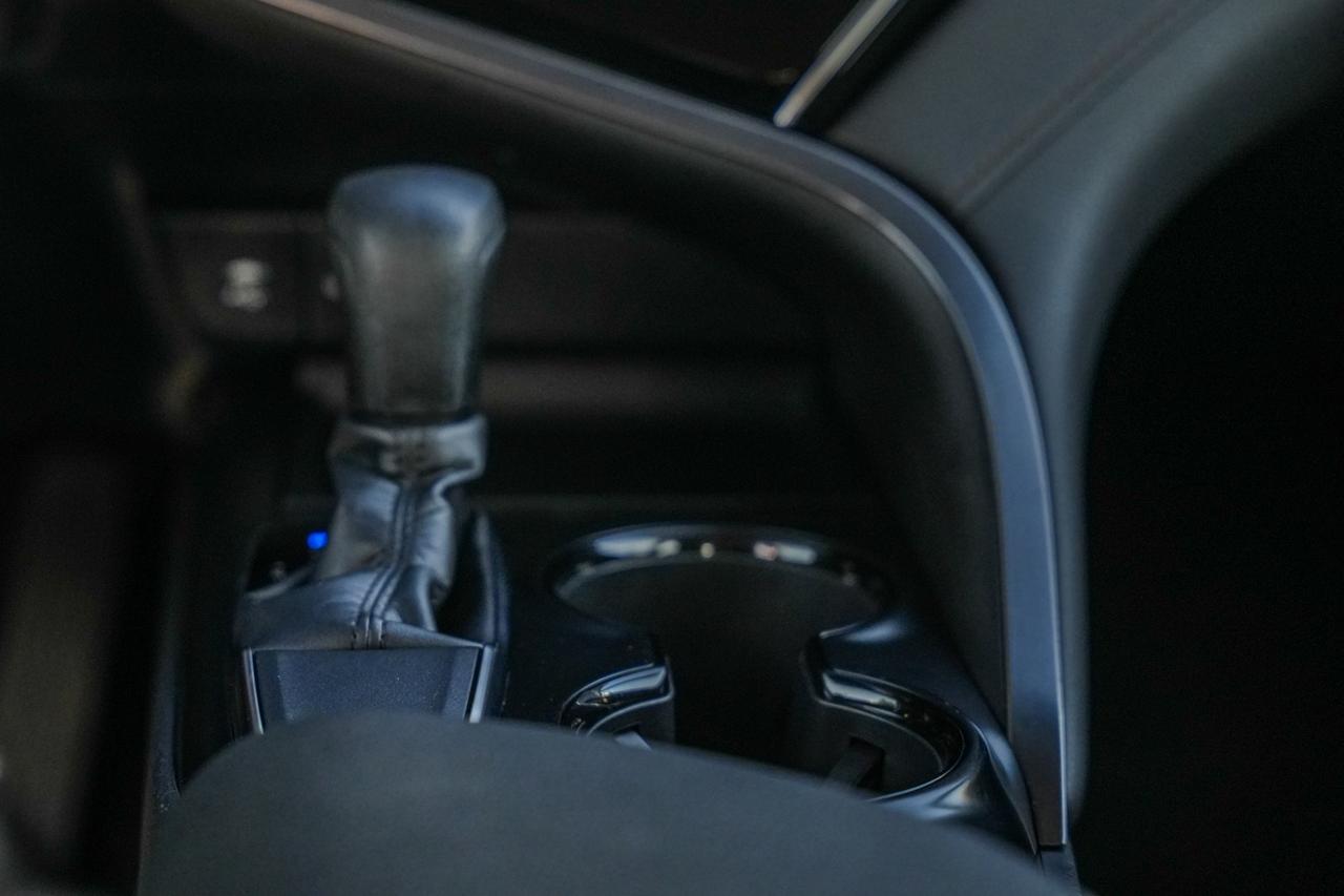 2018 Toyota Camry LE Photo