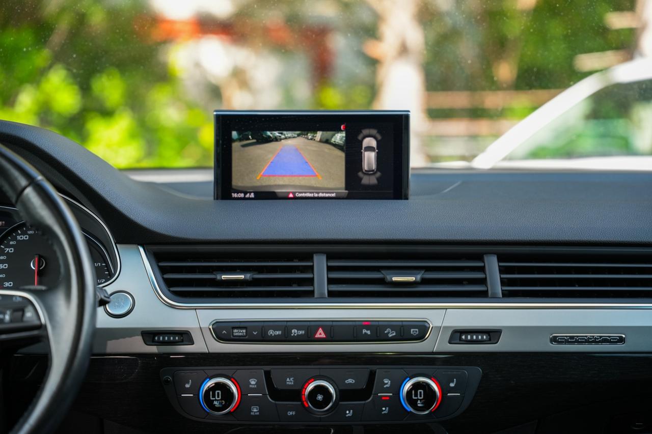 2019 Audi Q7 3.0 Premium quattro Photo