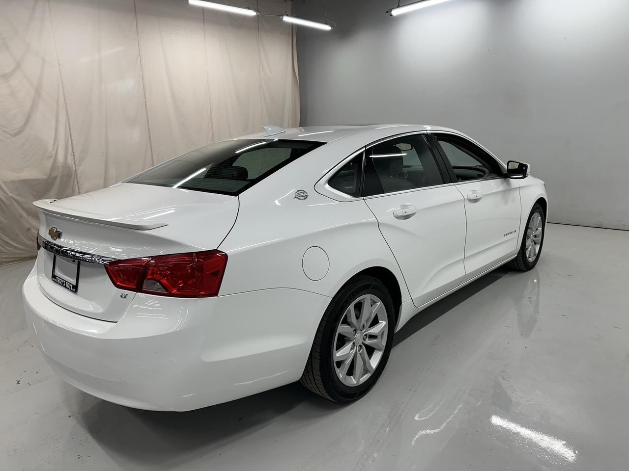 2019 Chevrolet Impala 4dr Sdn LT w/1LT Photo24