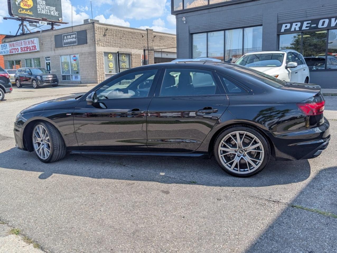 2021 Audi A4 TECHNIK QUATTRO S-LINE /BLACK OPTICS /CLEAN CARFAX Photo