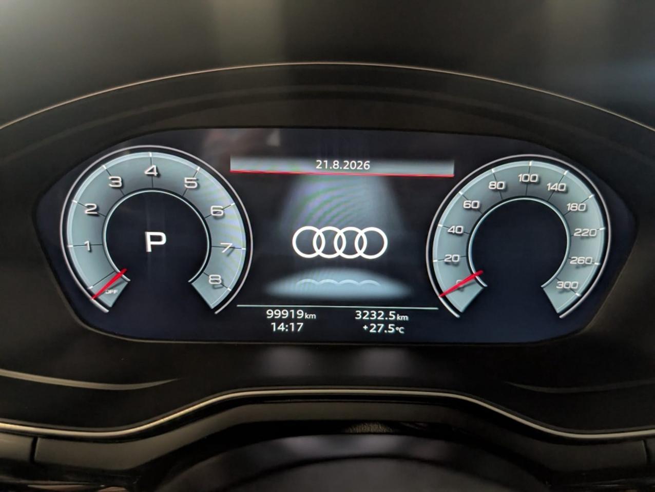 2021 Audi A4 TECHNIK QUATTRO S-LINE /BLACK OPTICS /CLEAN CARFAX - Photo #16