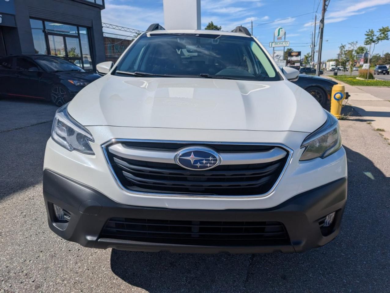 2020 Subaru Outback TOURING * AWD * PANORAMIC ROOF * ROOF RAILS - Photo #2