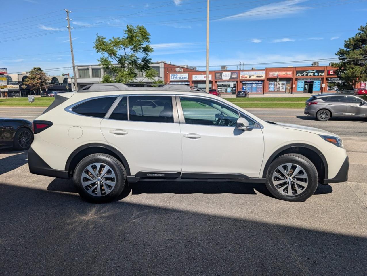 2020 Subaru Outback TOURING * AWD * PANORAMIC ROOF * ROOF RAILS - Photo #4